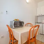 דירה Ante *